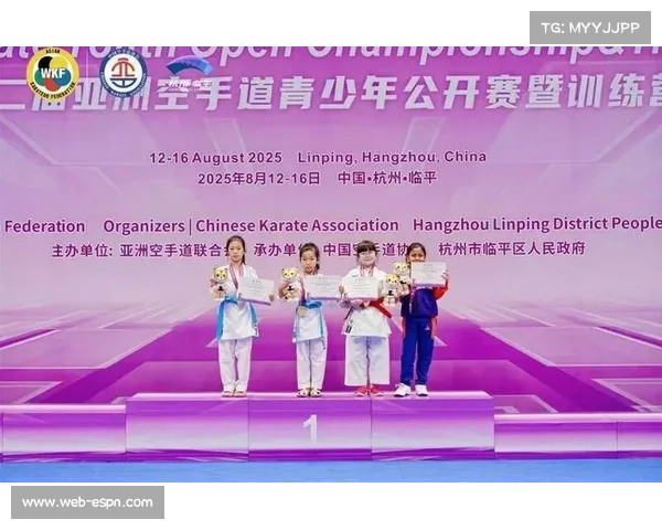 海安少年吴悠舞动行云流水凭精彩表现征服评委勇夺亚洲冠军桂冠 海安少年吴悠舞动行云流水凭精彩表现征服评委勇夺亚洲冠军桂冠